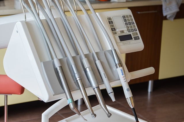 Chirurgia stomatologiczna – gdzie znaleźć dobrą chirurgię dentystyczną na Bielanach